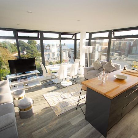 * Panoramic Penthouse With Sea & City Views Bournemouth Bagian luar foto