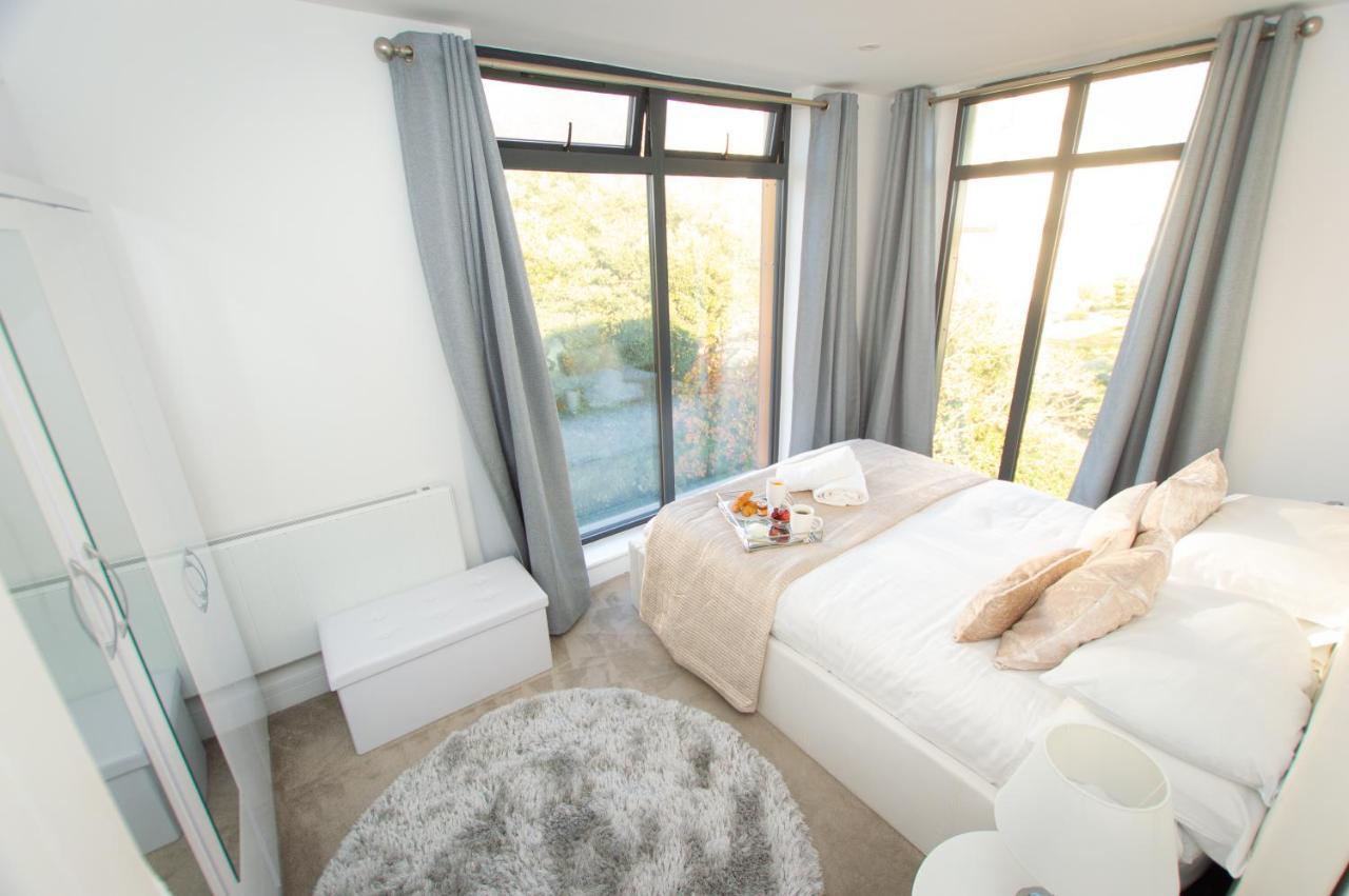 * Panoramic Penthouse With Sea & City Views Bournemouth Bagian luar foto